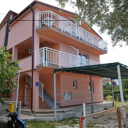 Apartmani Ramljak مارينا المظهر الخارجي الصورة