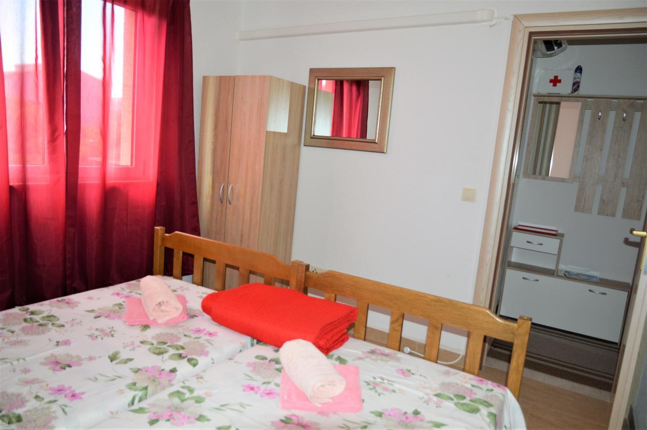 Apartmani Ramljak مارينا المظهر الخارجي الصورة